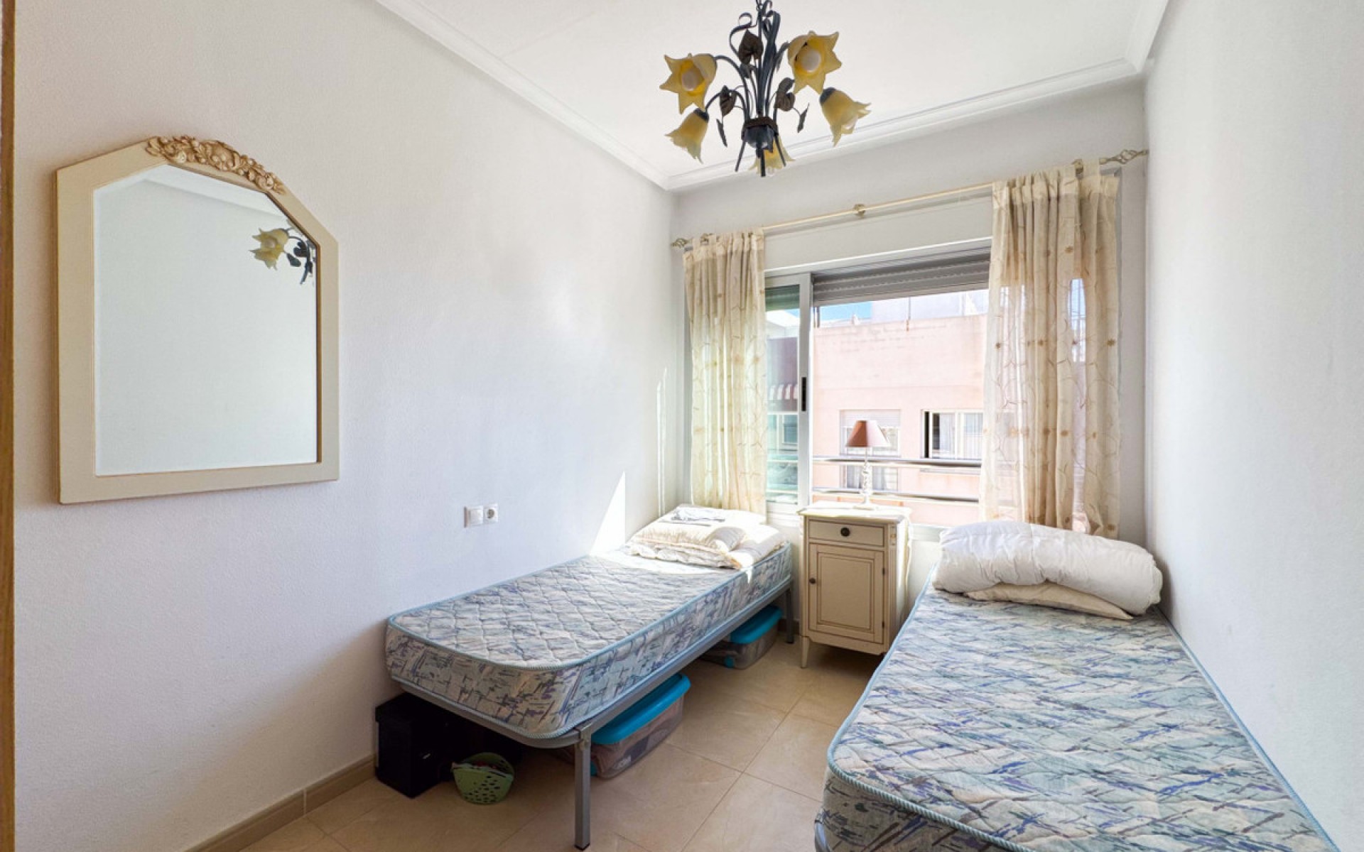 Resale - Appartement - Torrevieja - Torrevieja Centro