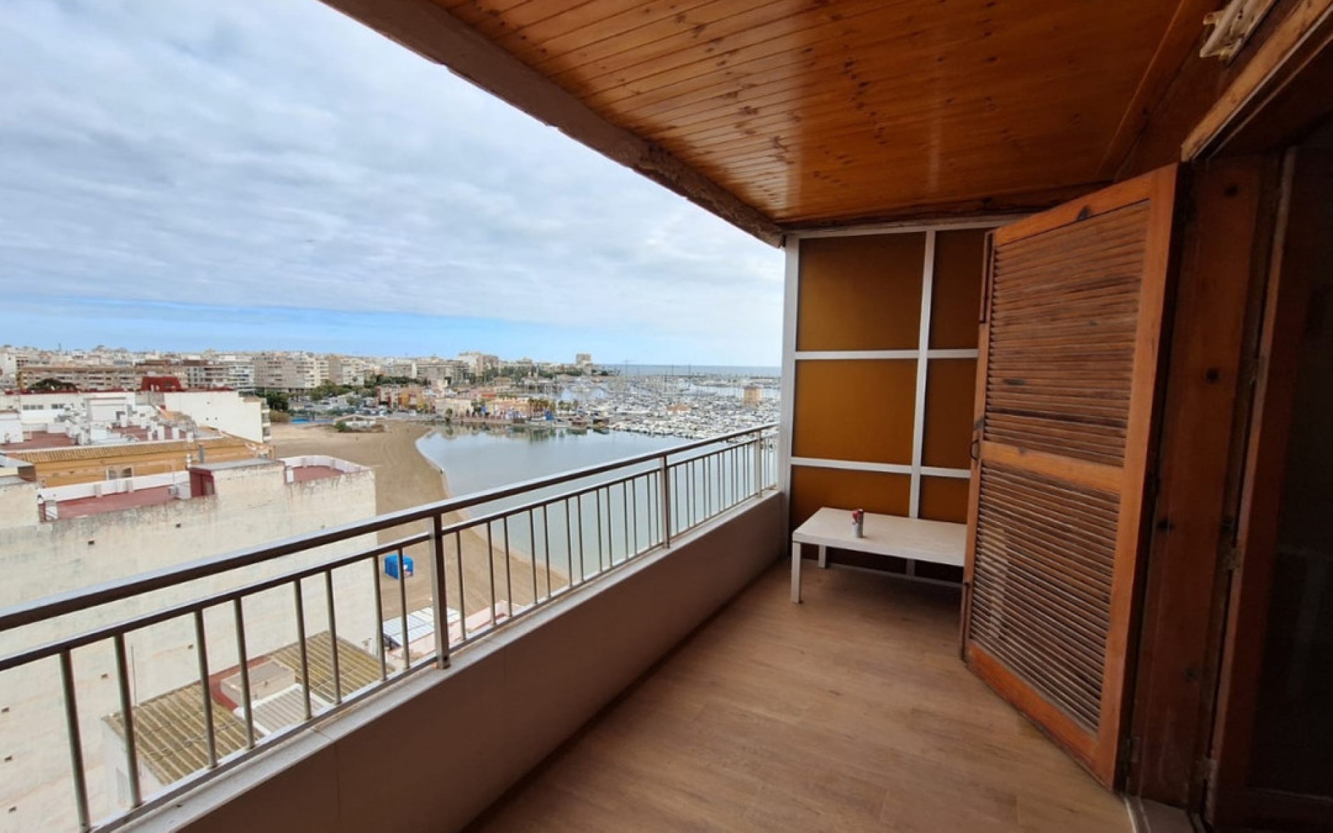 Resale - Appartement - Torrevieja - Torrevieja Centro