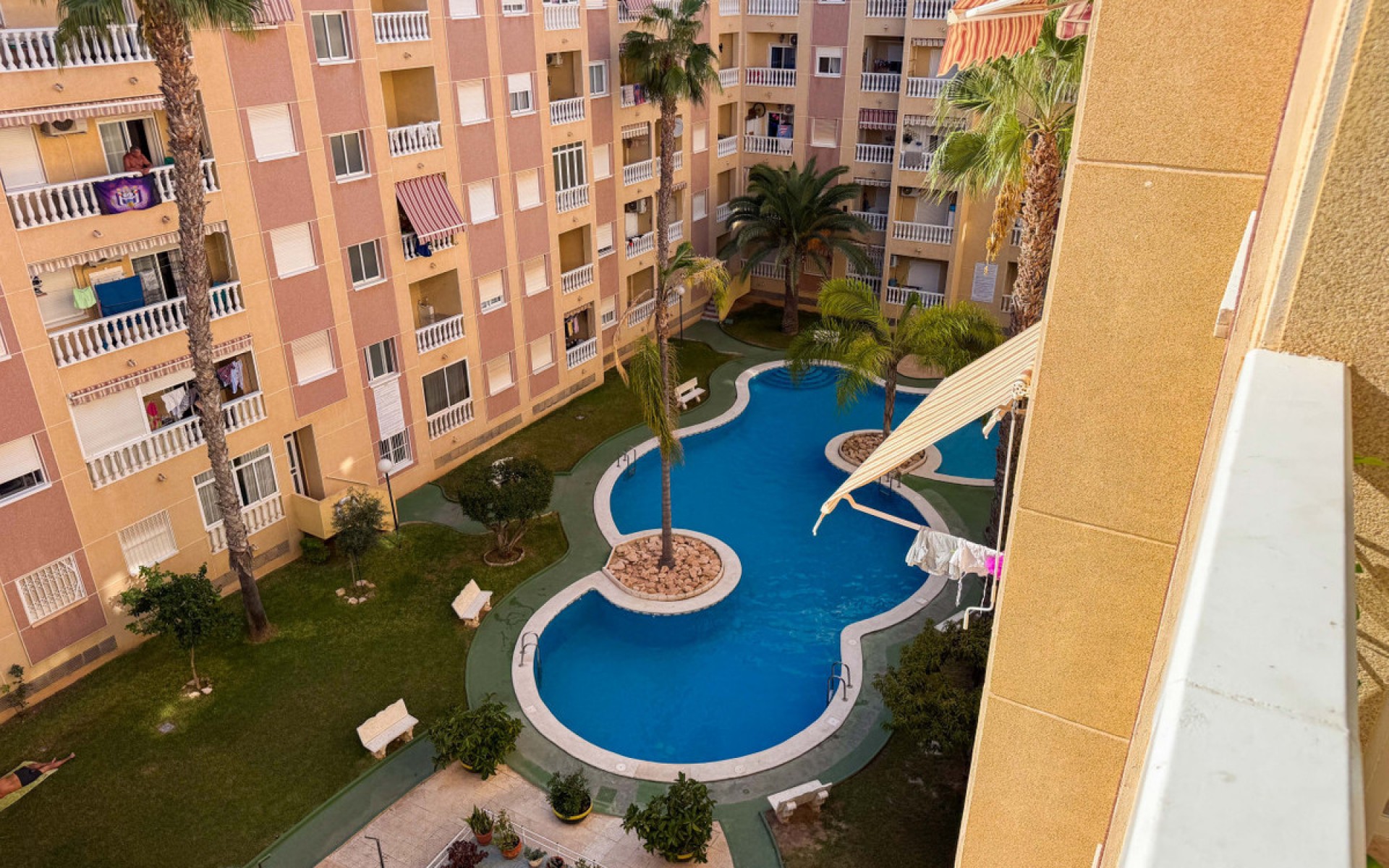 Resale - Appartement - Torrevieja - Torrevieja Centro