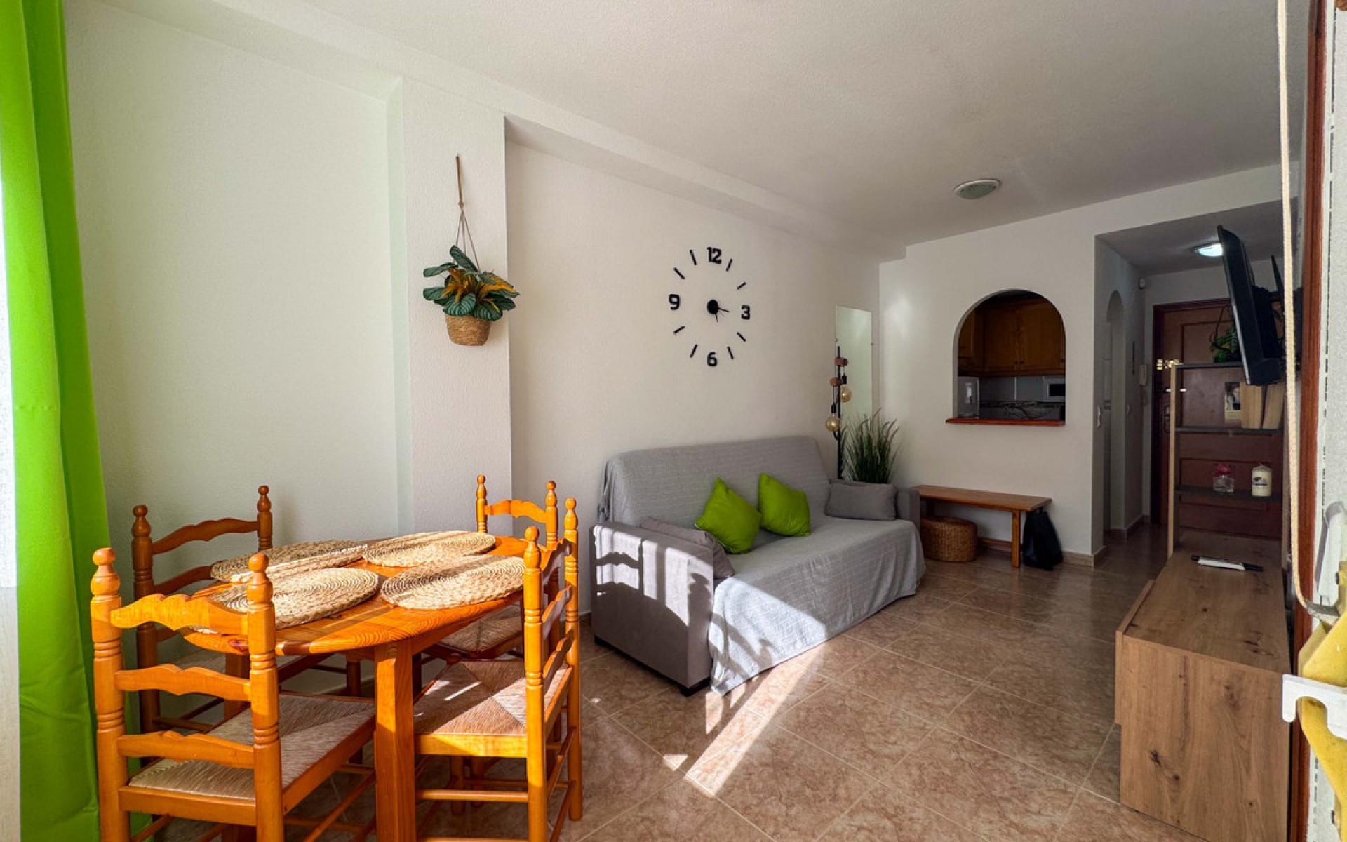 Resale - Appartement - Torrevieja - Torrevieja Centro