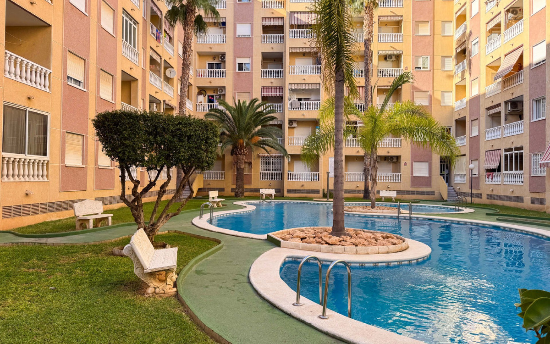 Resale - Appartement - Torrevieja - Torrevieja Centro