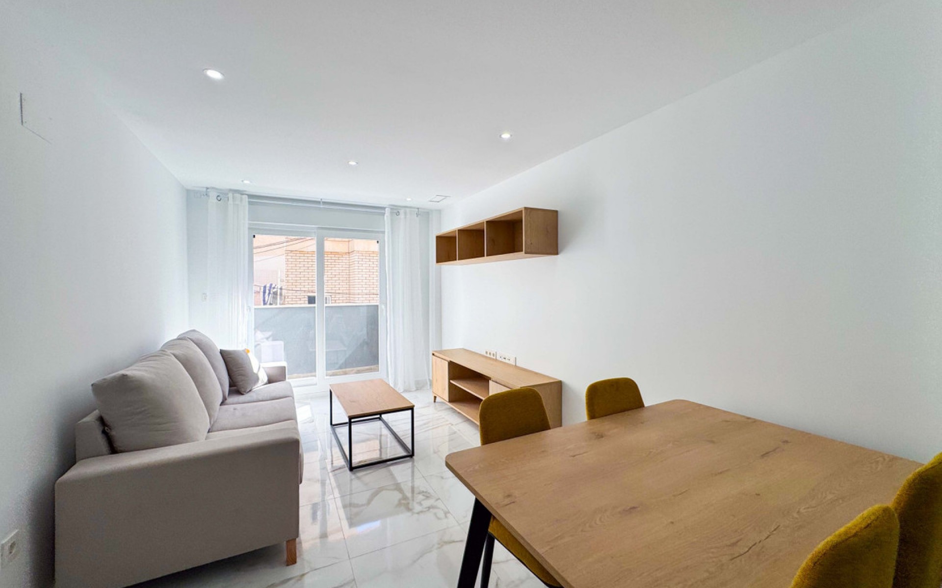Resale - Appartement - Torrevieja - Torrevieja Centro