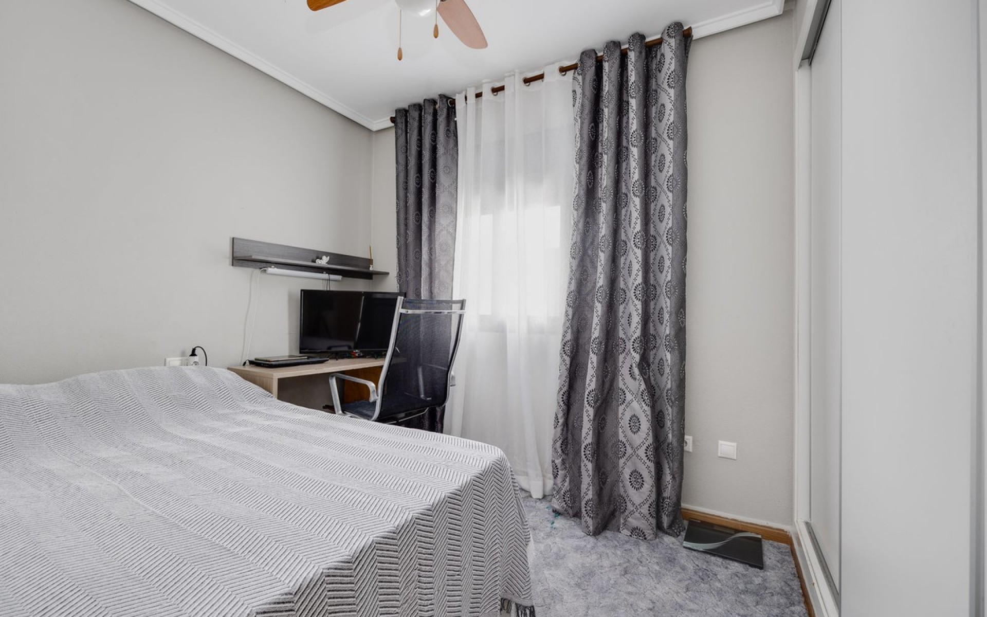 Resale - Appartement - Torrevieja - Torrevieja Centro