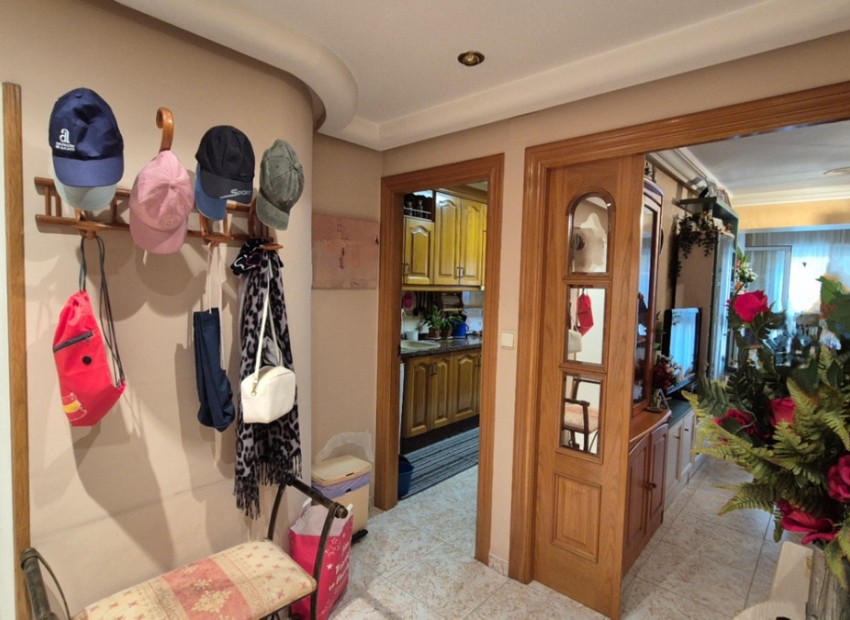 Resale - Appartement - Torrevieja - Torrevieja Centro