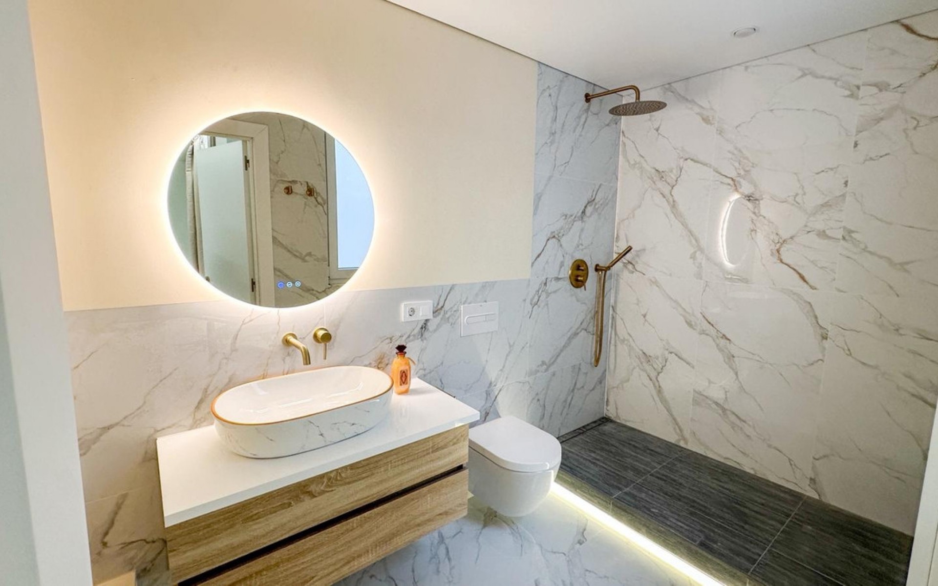 Resale - Appartement - Torrevieja - Torrevieja Centro