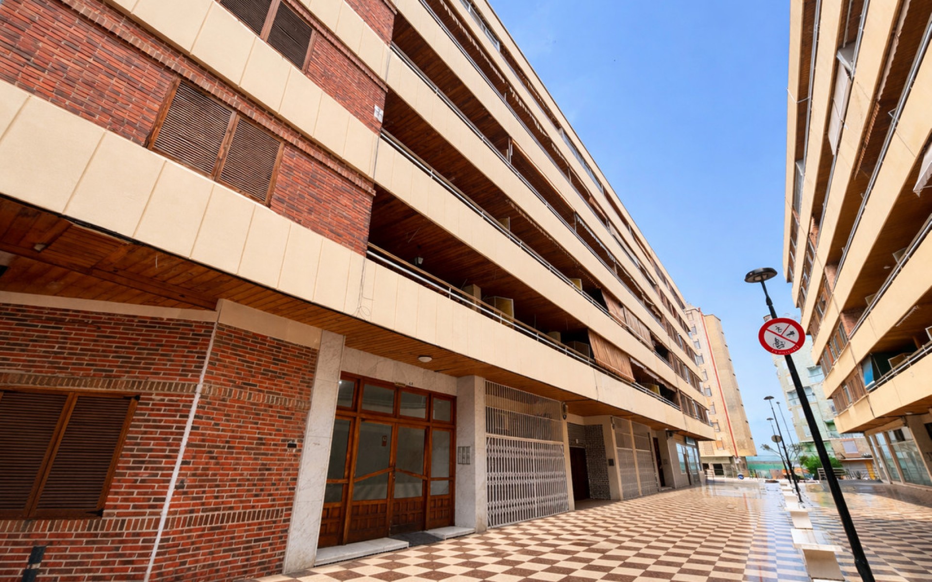 Resale - Appartement - Torrevieja - Torrevieja Centro