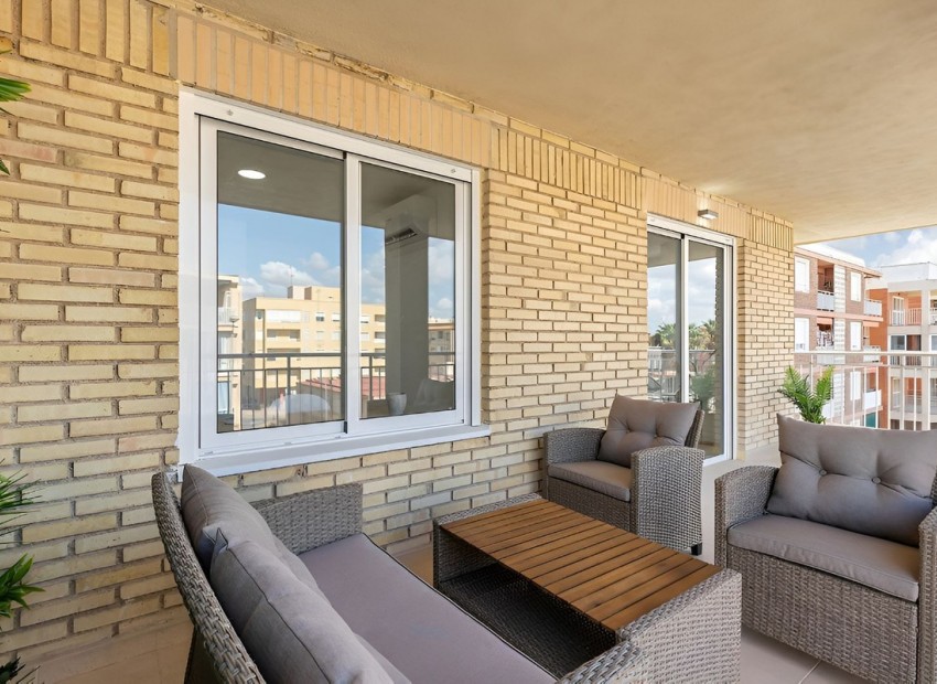 Resale - Appartement - Torrevieja - Torrevieja Centro