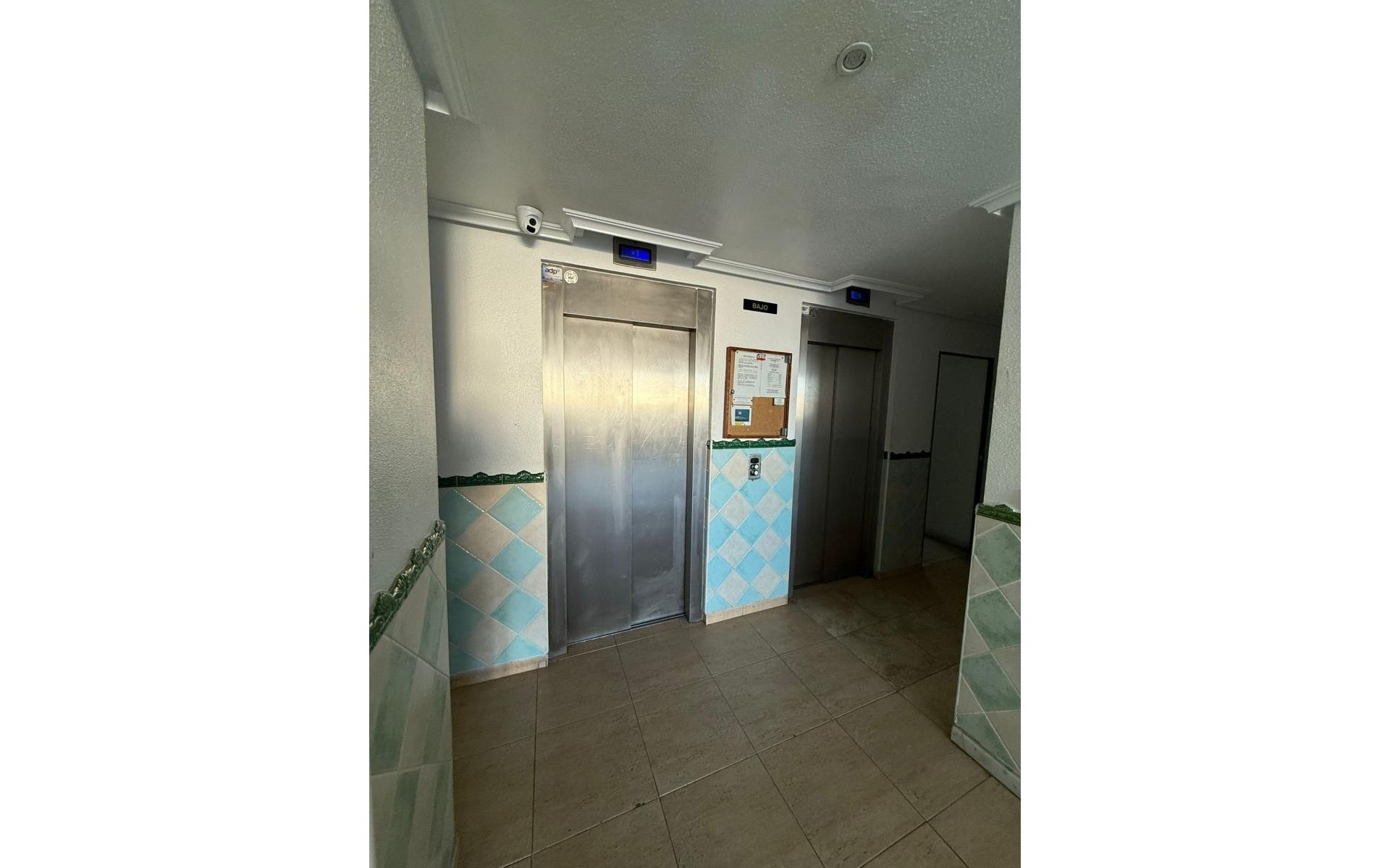 Resale - Appartement - Torrevieja - Torrevieja Centro