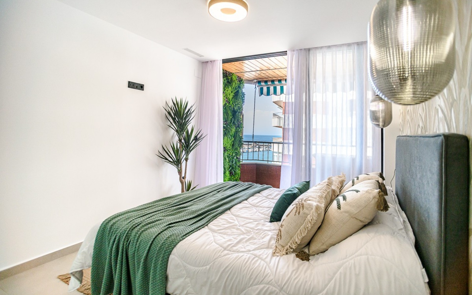 Resale - Appartement - Torrevieja - Torrevieja Centro