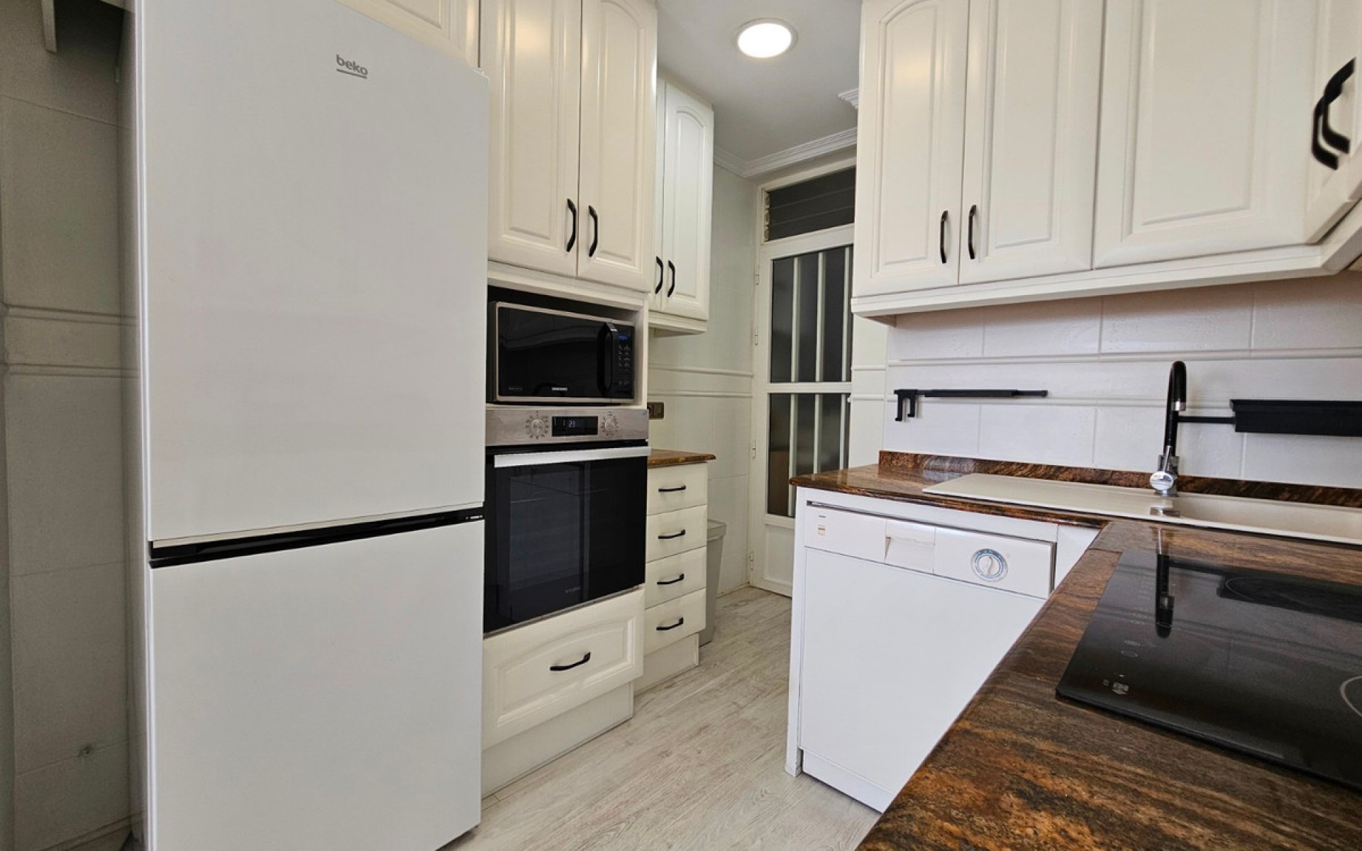 Resale - Appartement - Torrevieja - Torrevieja Centro