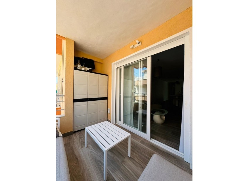 Resale - Appartement - Torrevieja - Torrevieja Centro