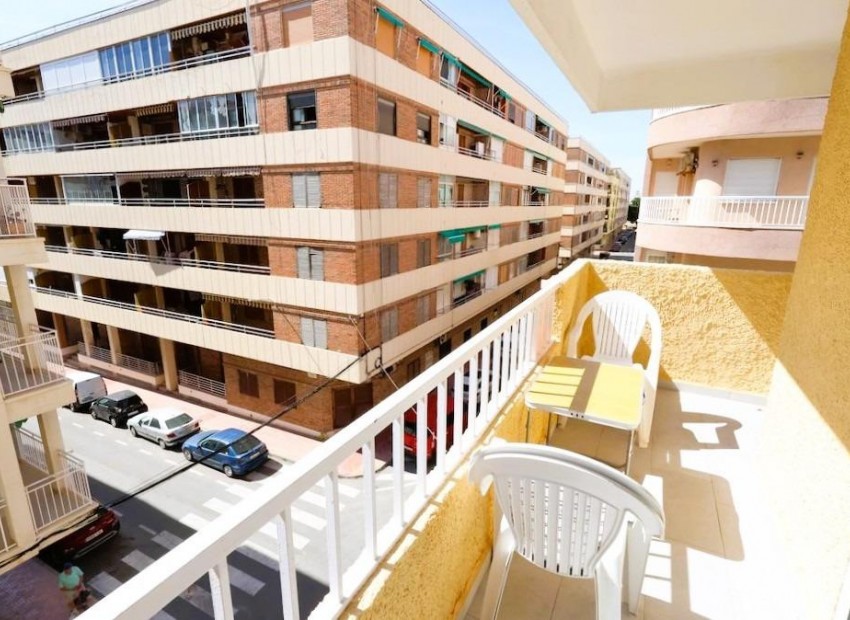 Resale - Appartement - Torrevieja - Torrevieja Centro