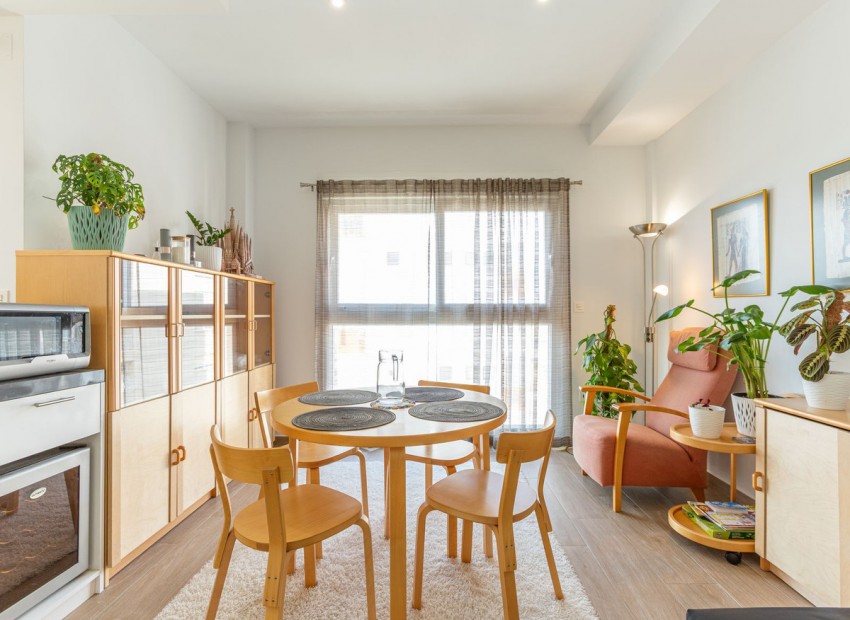 Resale - Appartement - Torrevieja - Torrevieja Centro