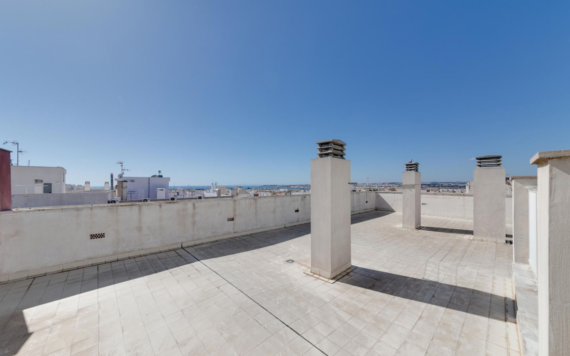 Resale - Appartement - Torrevieja - Torrevieja Centro