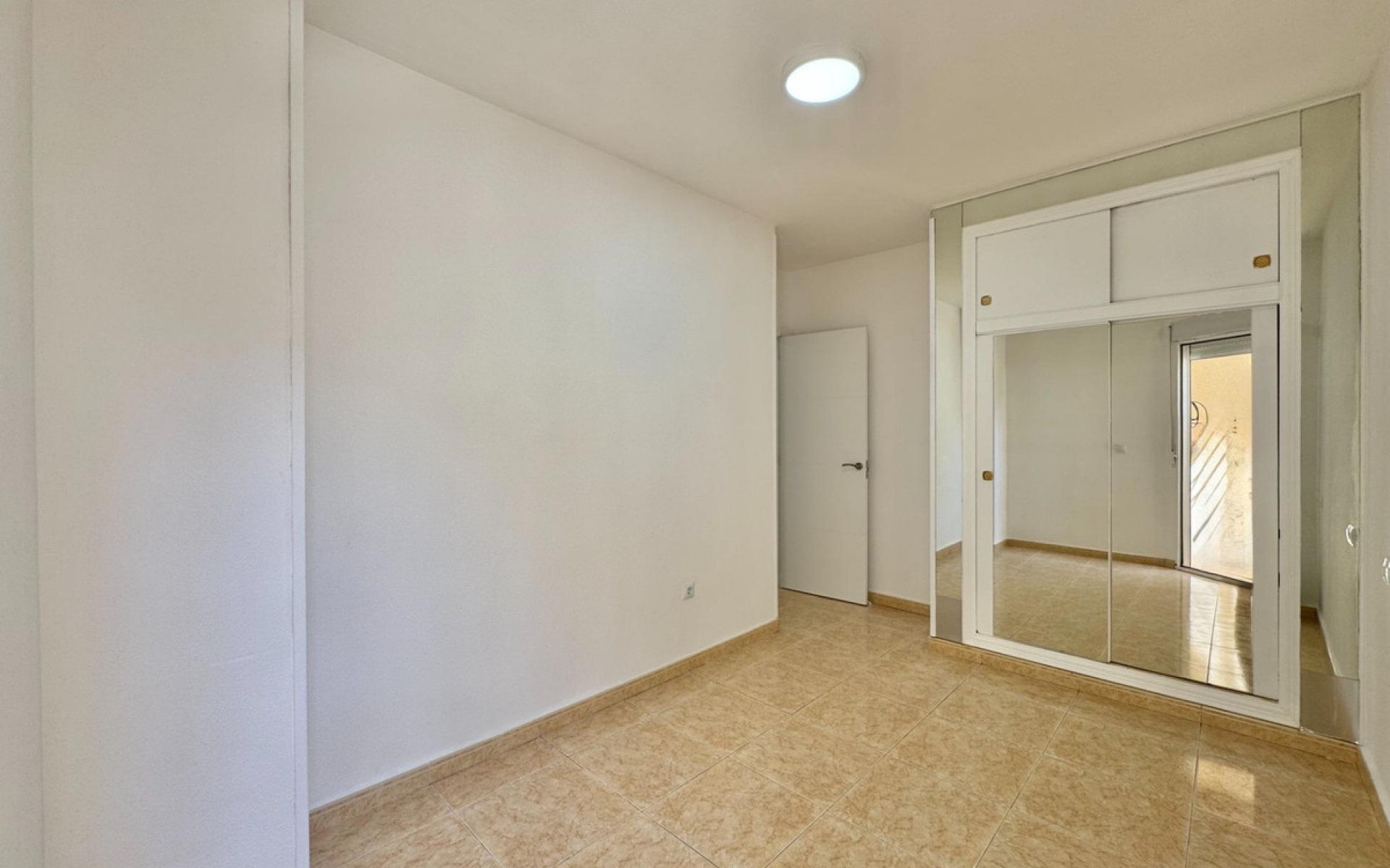Resale - Appartement - Torrevieja - Torrevieja Centro
