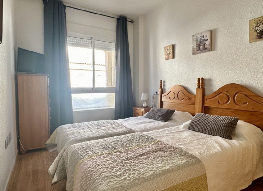 Resale - Appartement - Torrevieja - Torrevieja Centro