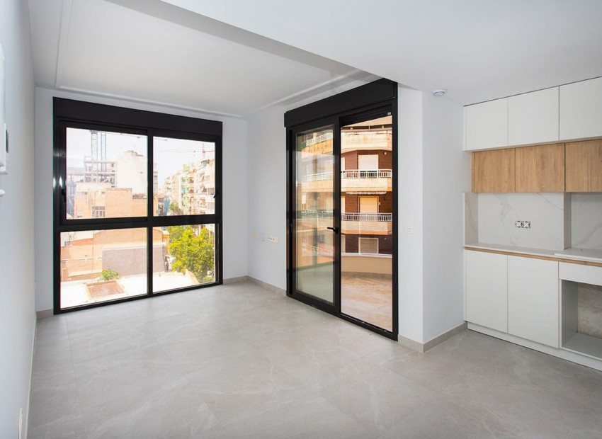 Resale - Appartement - Torrevieja - Torrevieja Centro
