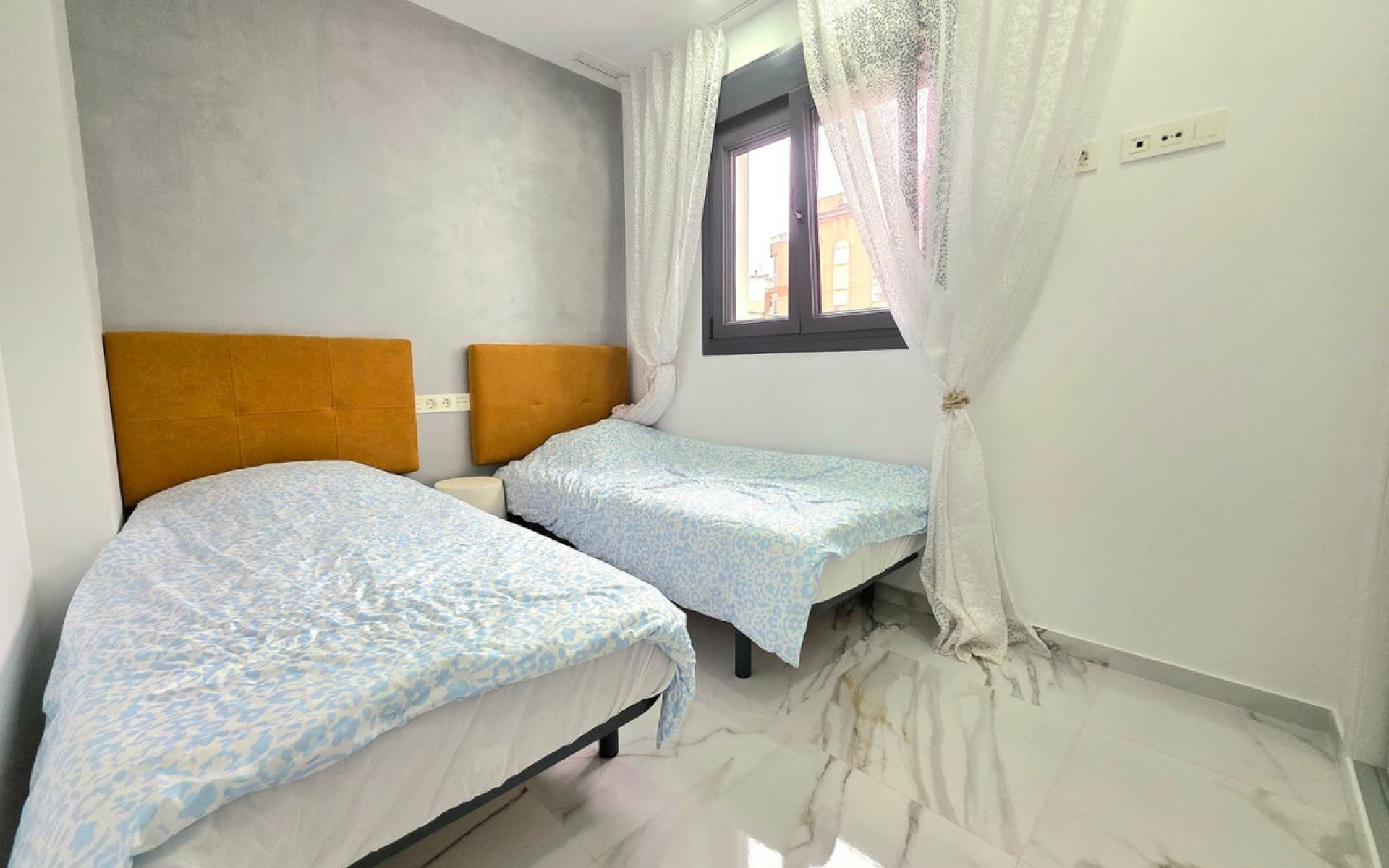 Resale - Appartement - Torrevieja - Torrevieja Centro