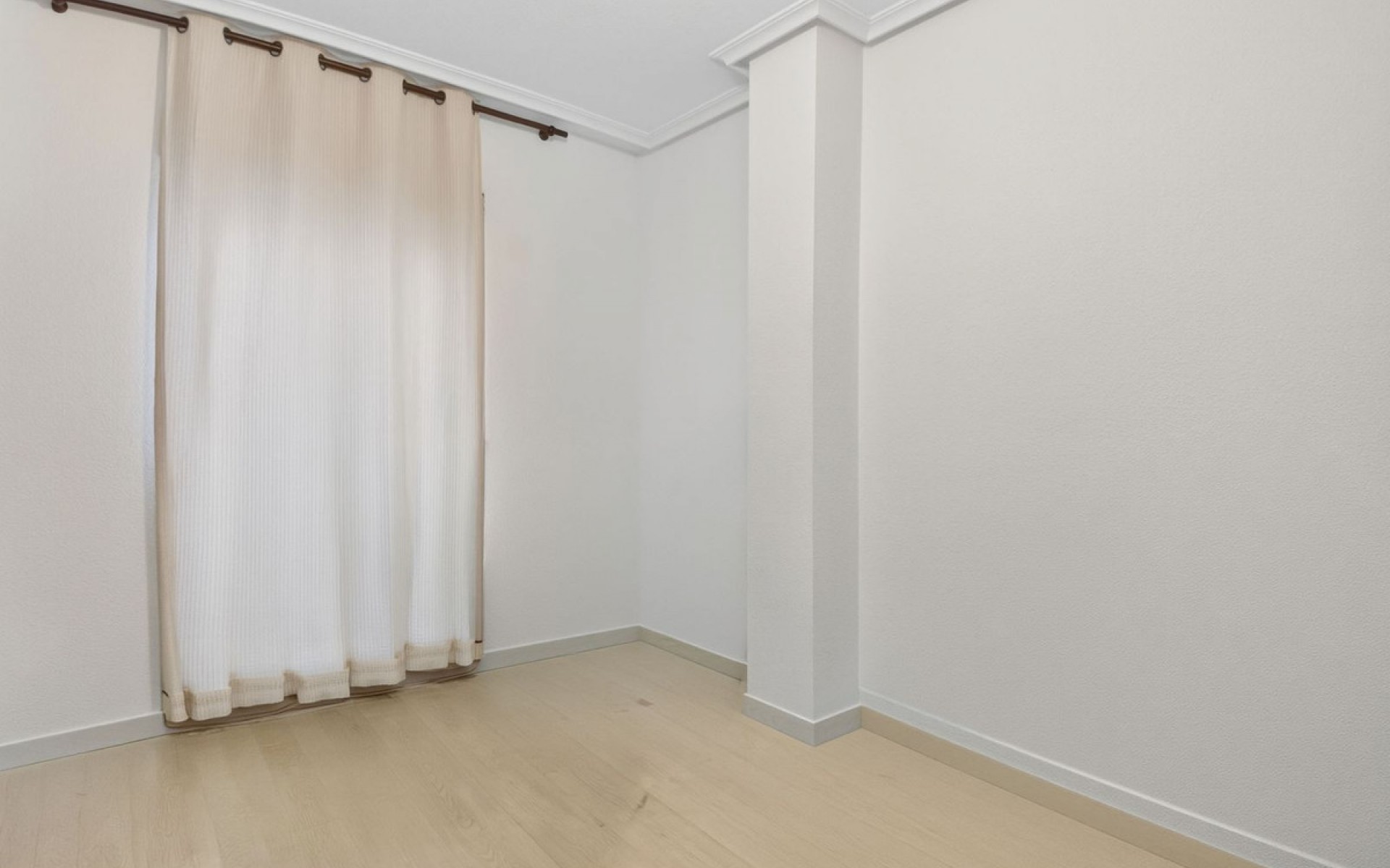 Resale - Appartement - Torrevieja - Torrevieja Centro