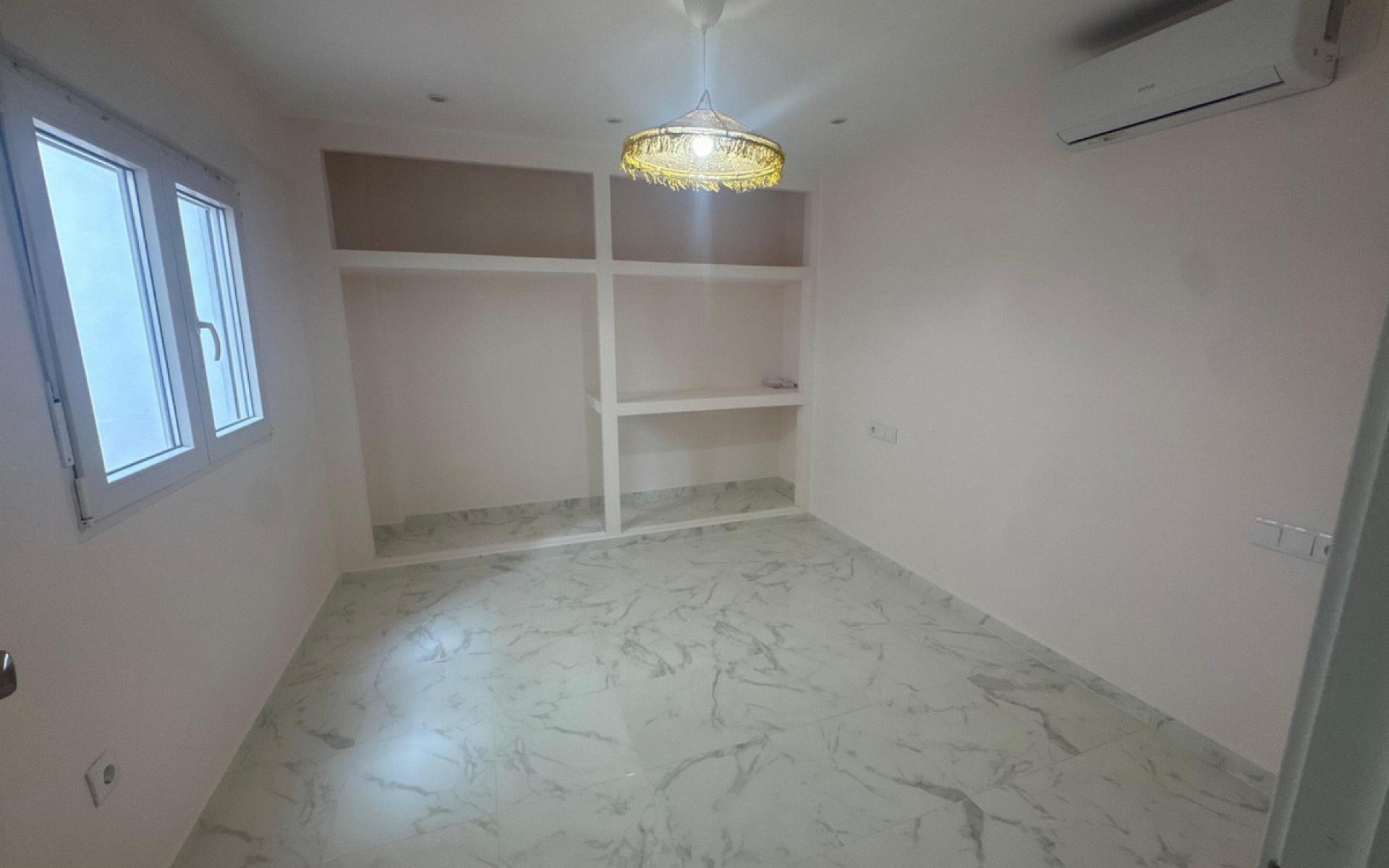 Resale - Appartement - Torrevieja - Torrevieja Centro