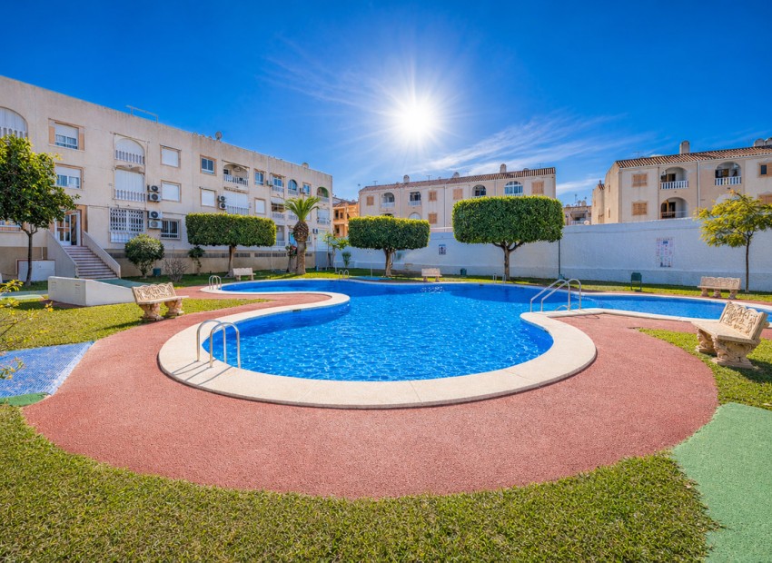 Resale - Appartement - Torrevieja - Torrevieja Centro