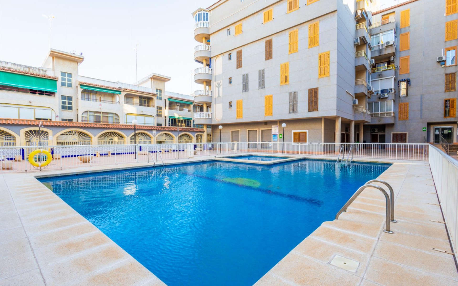 Resale - Appartement - Torrevieja - Torrevieja Centro