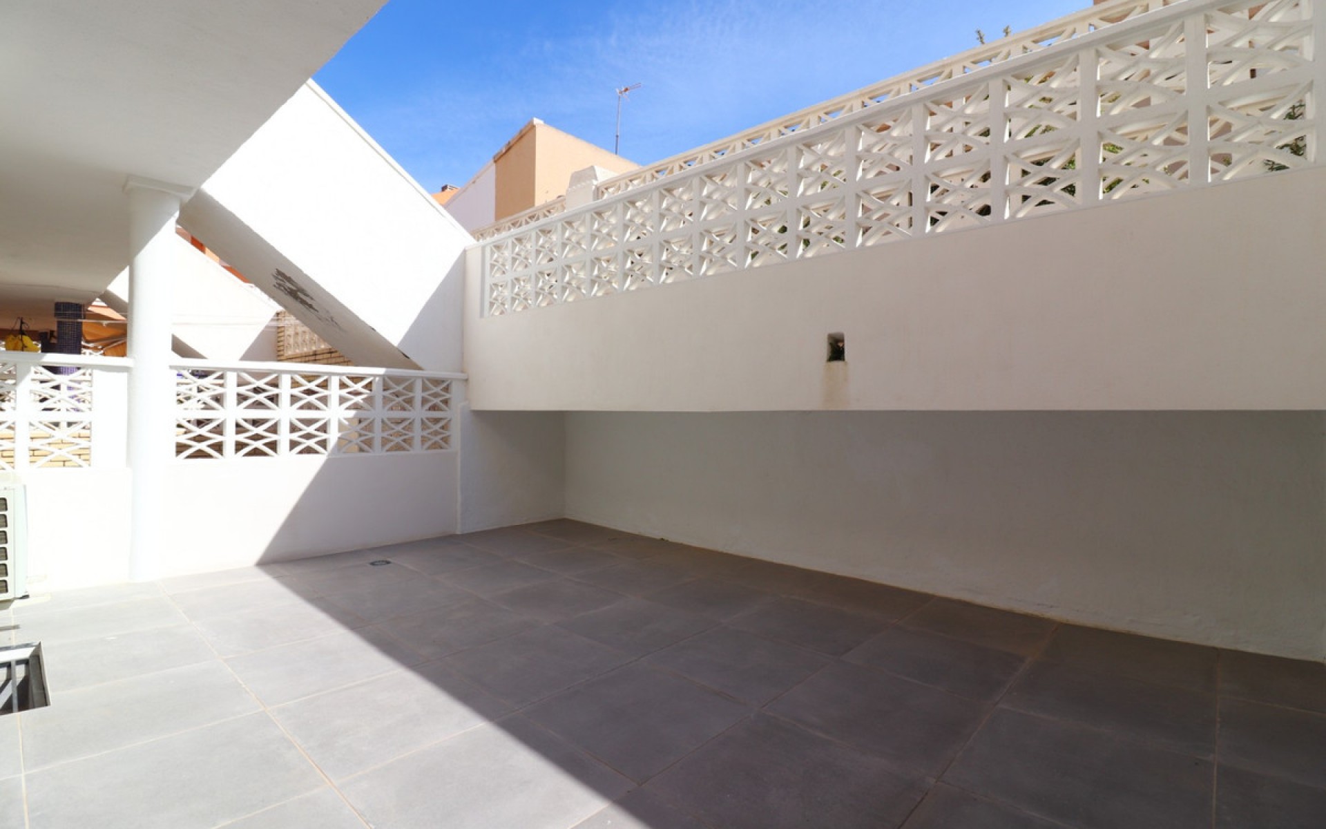 Resale - Appartement - Torrevieja - Torrevieja Centro