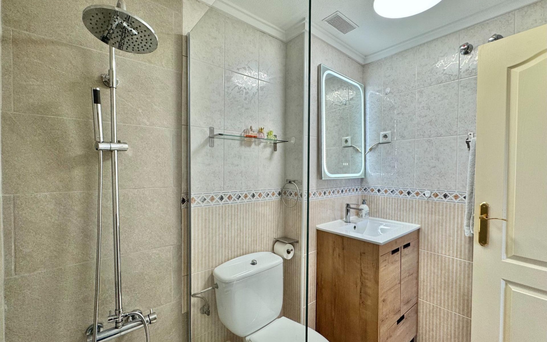 Resale - Appartement - Torrevieja - Torrevieja Centro