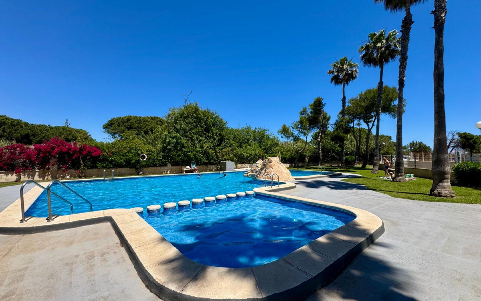 Resale - Appartement - Torrevieja - Torrevieja Centro