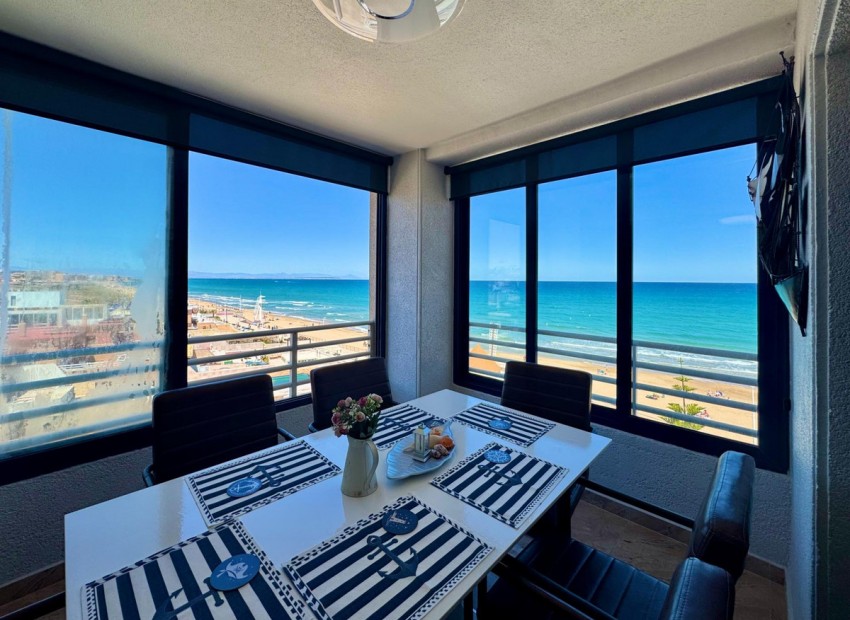 Resale - Appartement - Torrevieja - Torrevieja Centro