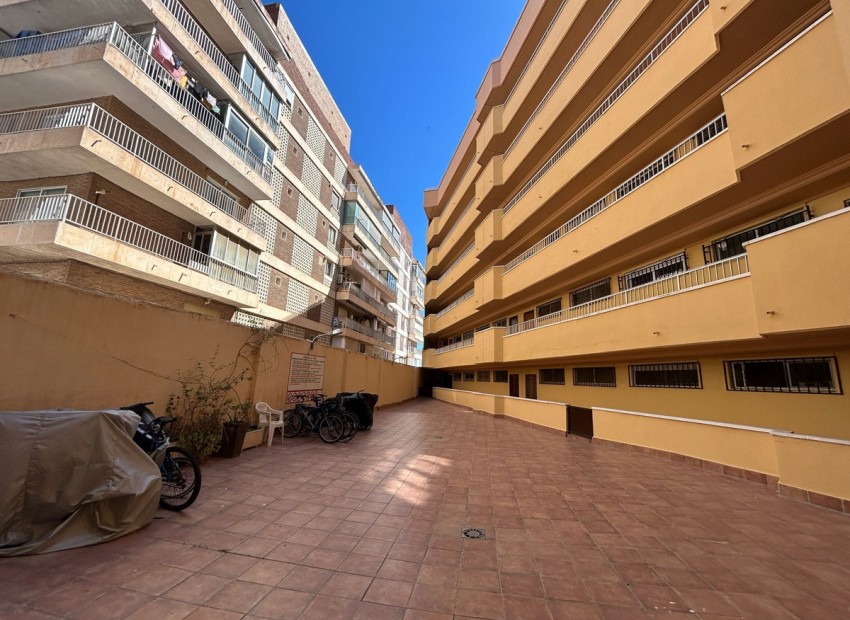 Resale - Appartement - Torrevieja - Torrevieja Centro