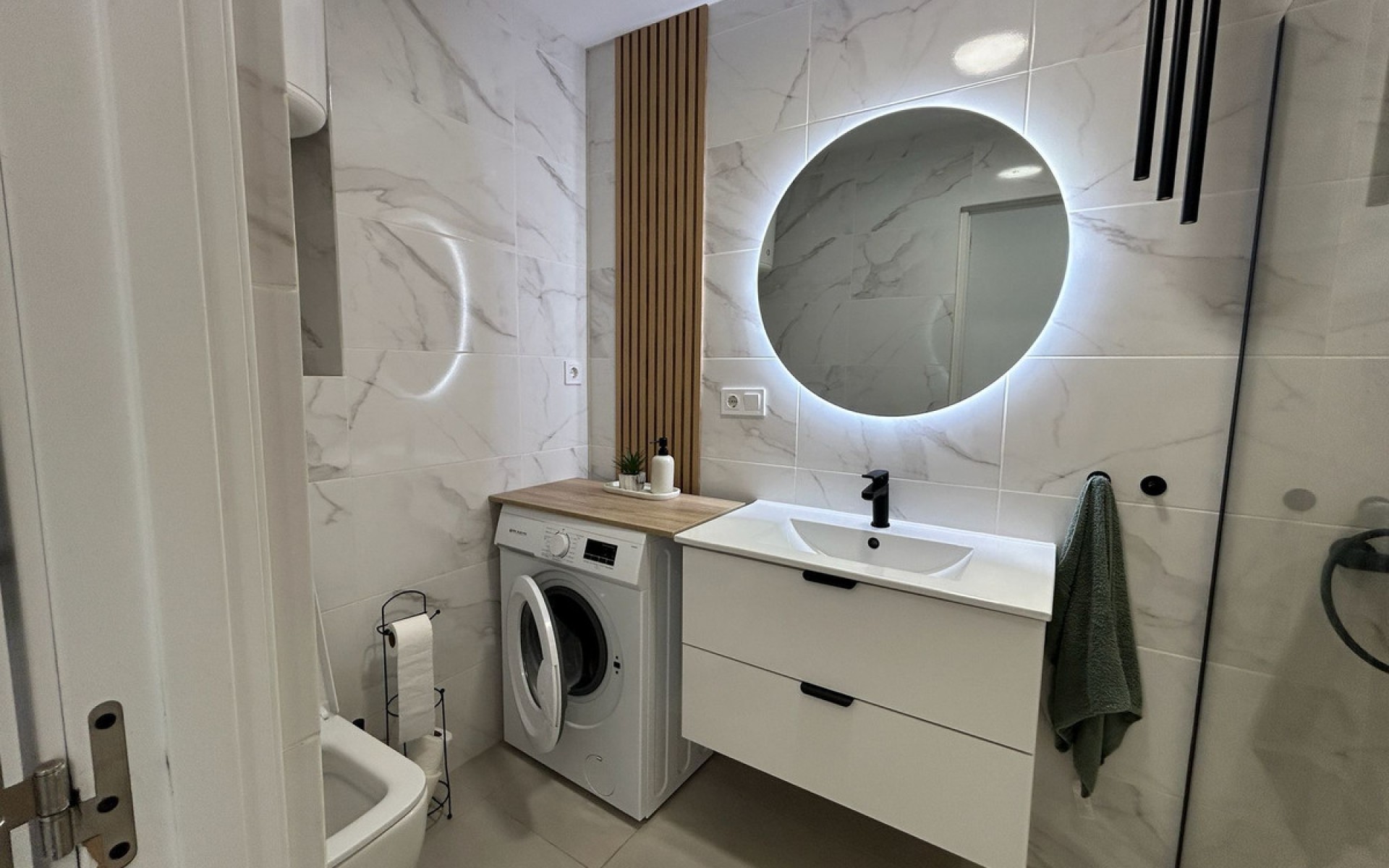 Resale - Appartement - Torrevieja - Torrevieja Centro