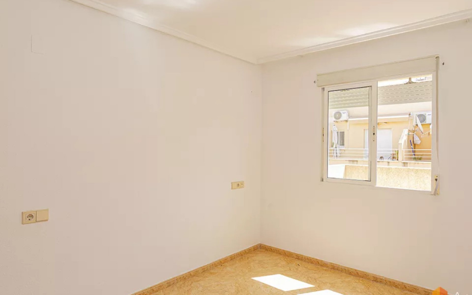 Resale - Appartement - Torrevieja - Torrevieja Centro