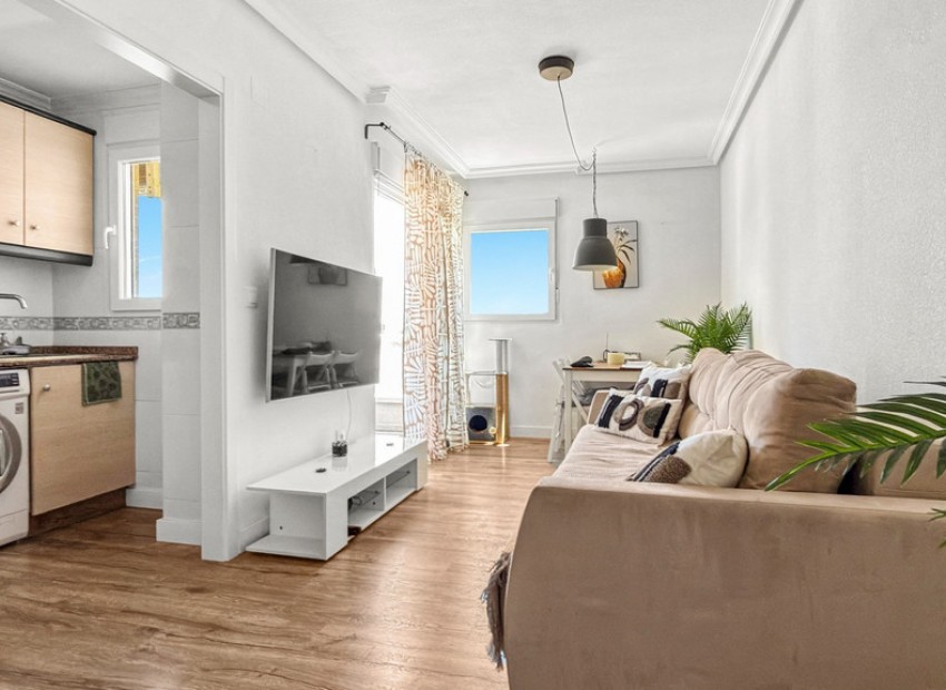 Resale - Appartement - Torrevieja - Torrevieja Centro