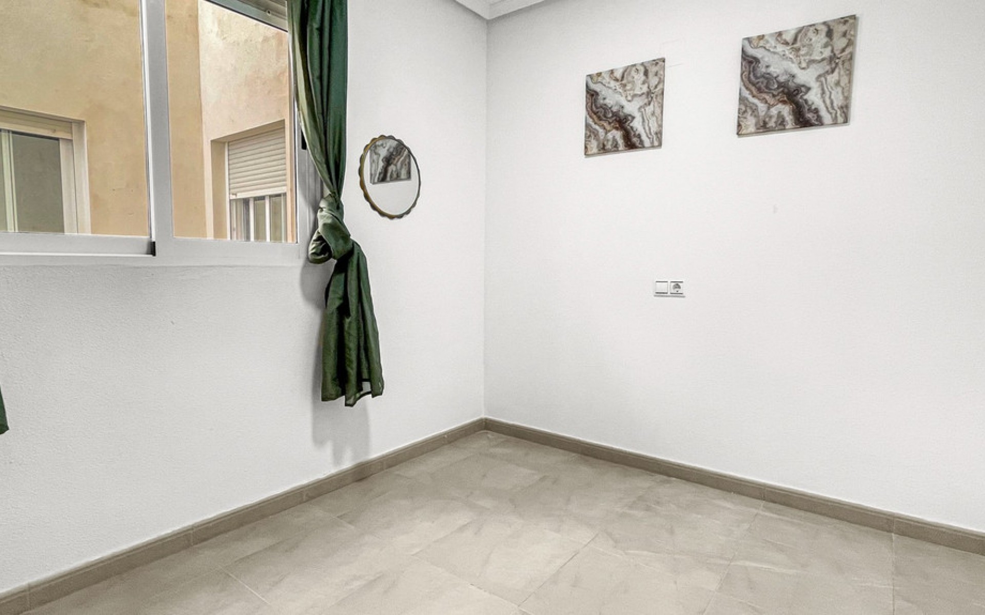Resale - Appartement - Torrevieja - Torrevieja Centro