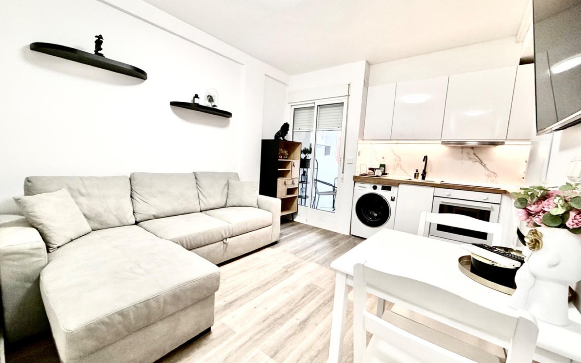 Resale - Appartement - Torrevieja - Torrevieja Centro