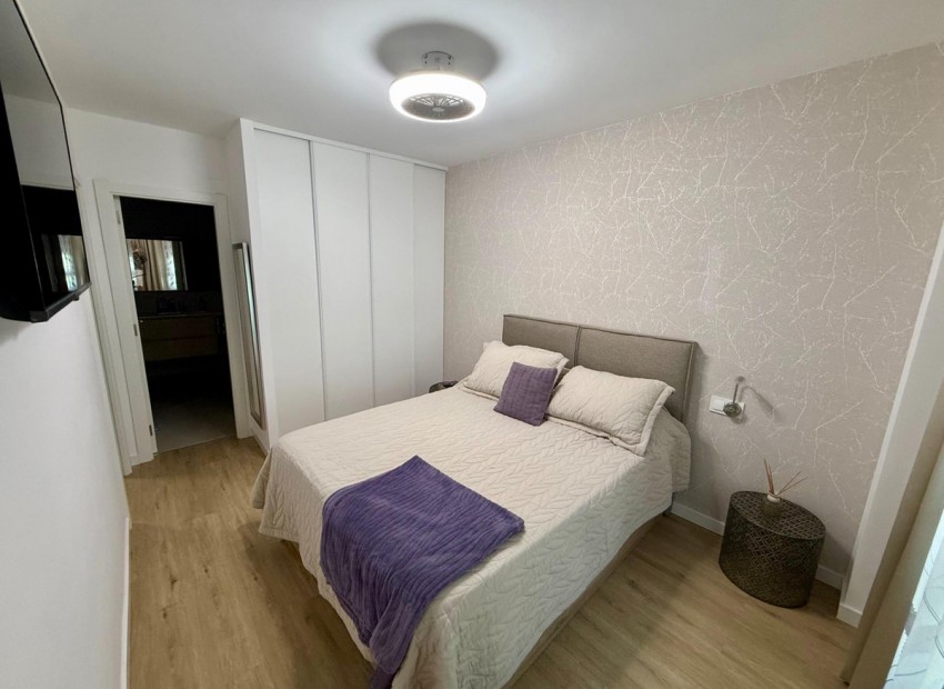 Resale - Appartement - Torrevieja - Torrevieja Centro