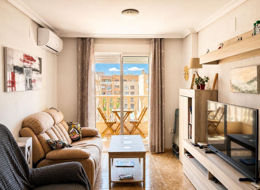 Resale - Appartement - Torrevieja - Torrevieja Centro