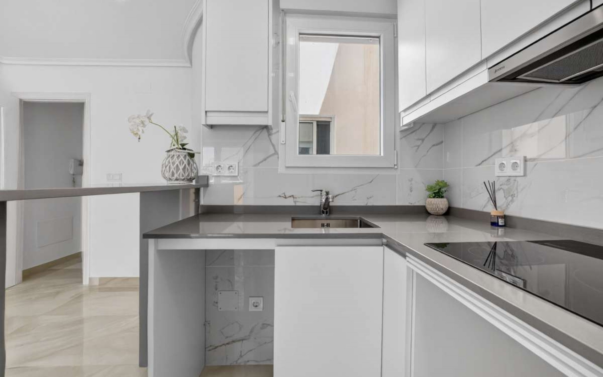 Resale - Appartement - Torrevieja - Torrevieja Centro