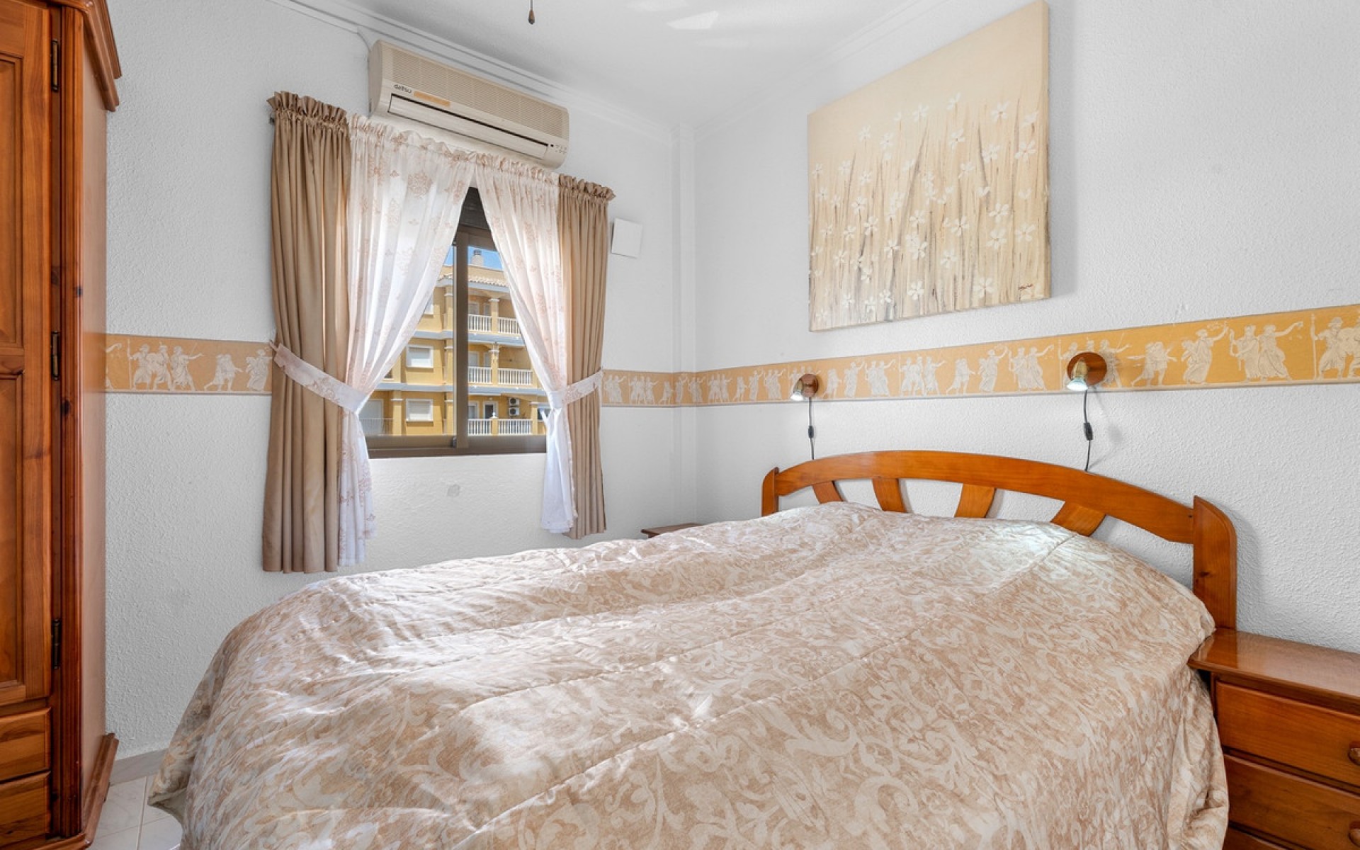 Resale - Appartement - Torrevieja - Torrevieja Centro