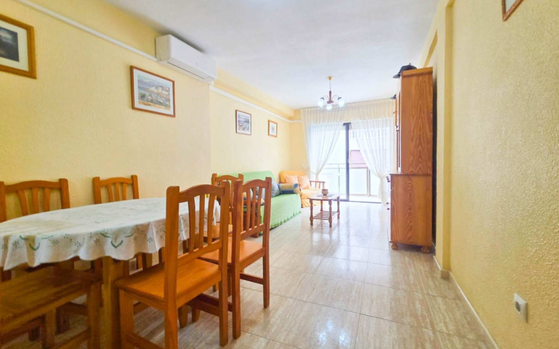 Resale - Appartement - Torrevieja - Torrevieja Centro