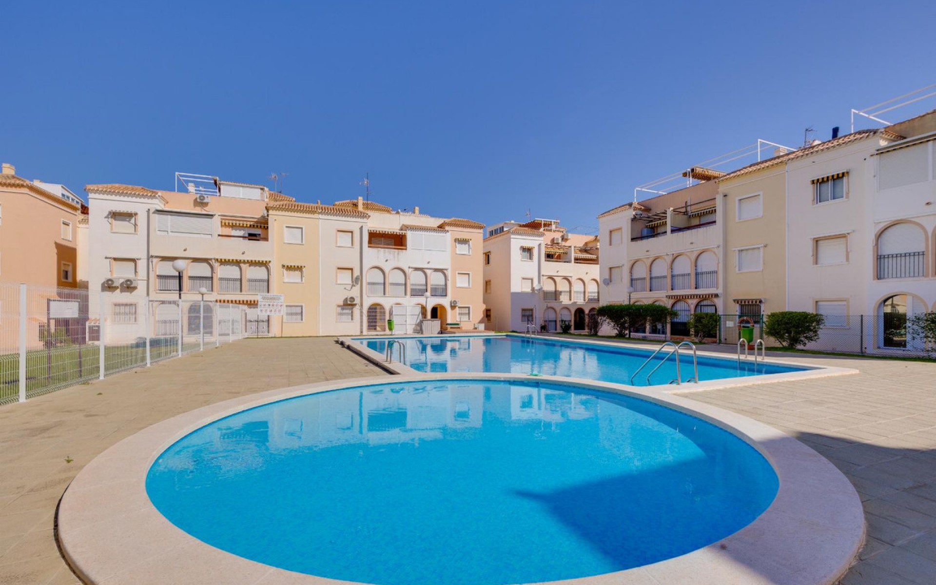 Resale - Appartement - Torrevieja - Torrevieja Centro
