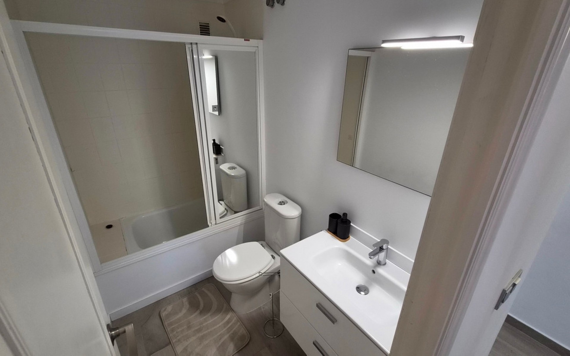 Resale - Appartement - Torrevieja - Torrevieja Centro