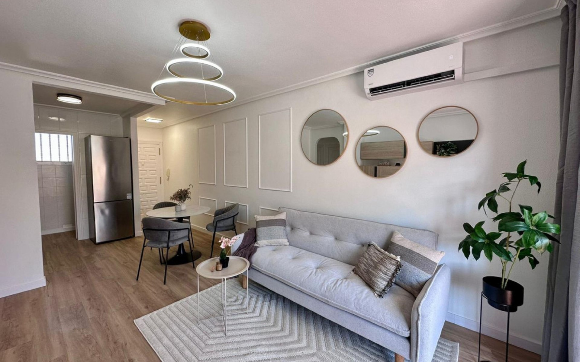 Resale - Appartement - Torrevieja - Torrevieja Centro