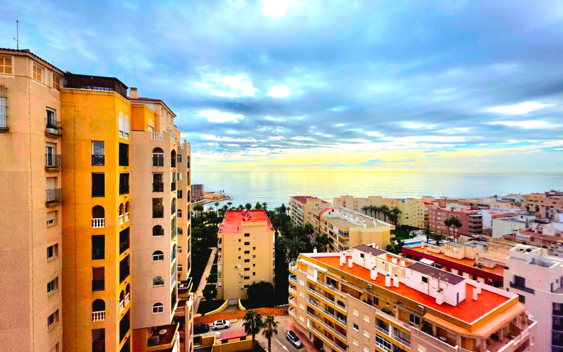 Resale - Appartement - Torrevieja - Torrevieja Centro