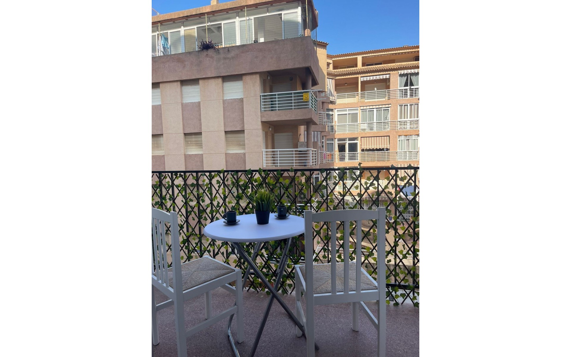Resale - Appartement - Torrevieja - Torrevieja Centro