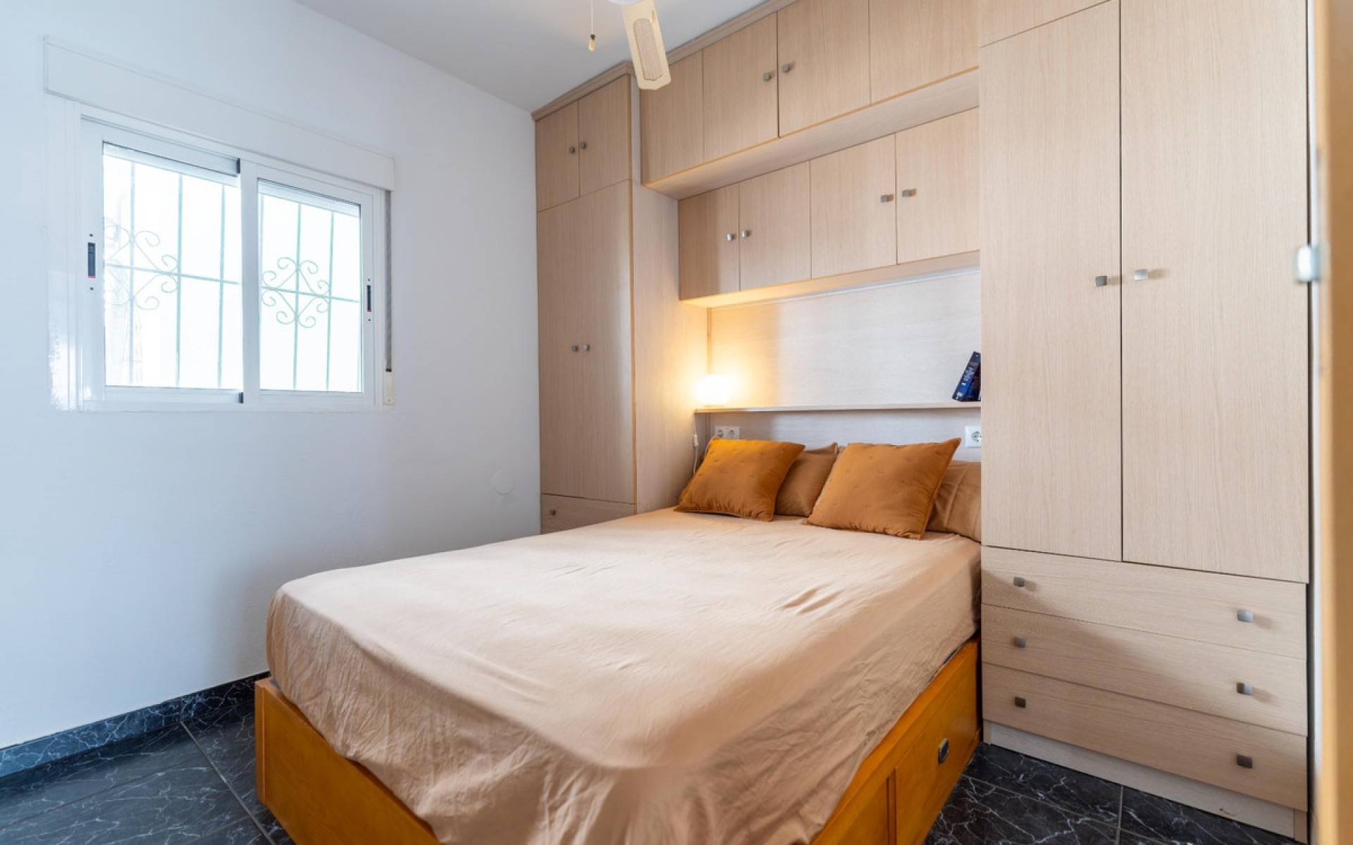 Resale - Appartement - Torrevieja - Torrevieja Centro