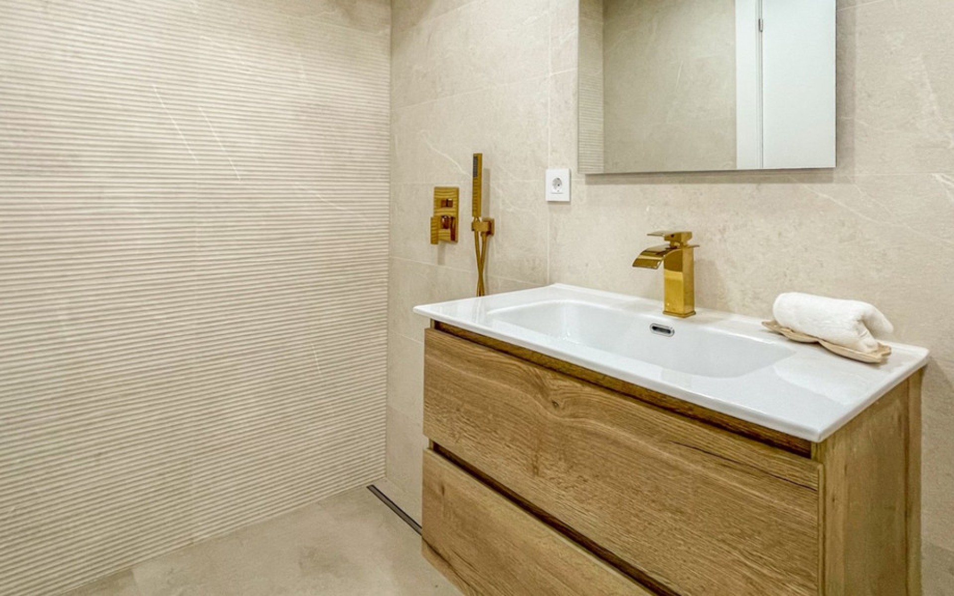 Resale - Appartement - Torrevieja - Torrevieja Centro