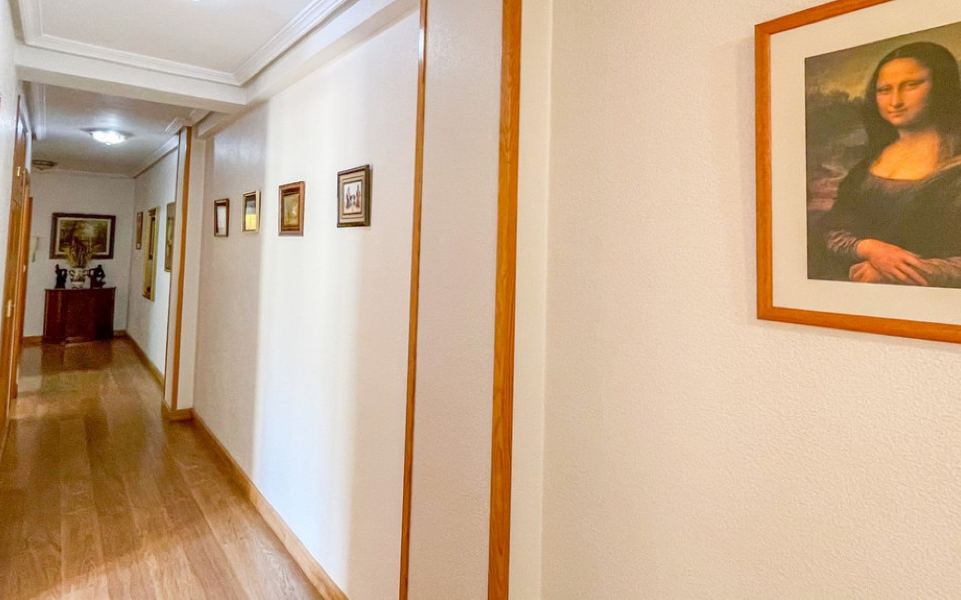 Resale - Appartement - Torrevieja - Torrevieja Centro