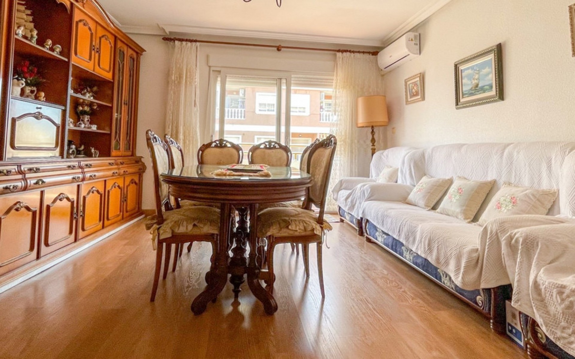 Resale - Appartement - Torrevieja - Torrevieja Centro
